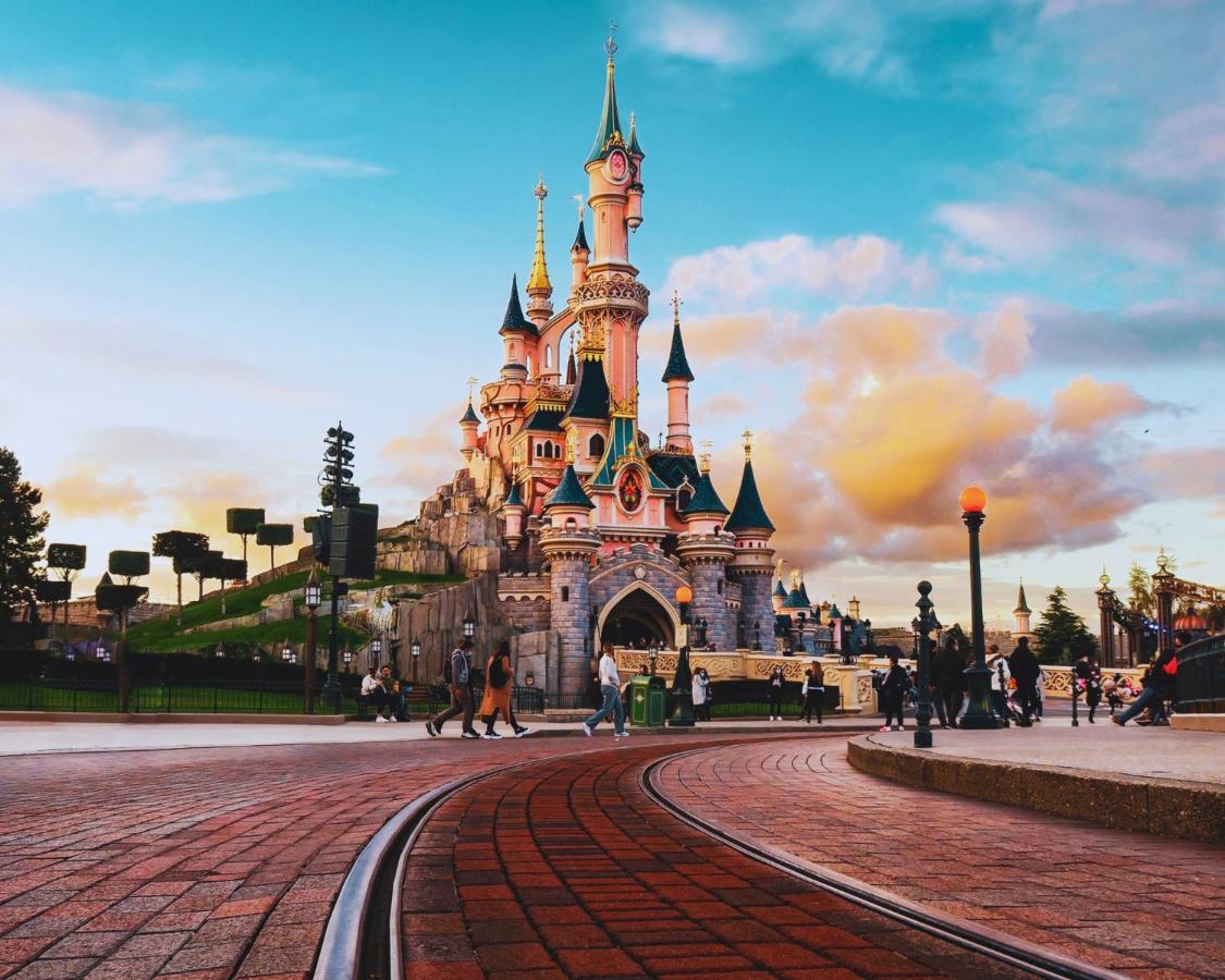 Villeneuve-Saint-Denis Douceur Boheme Escale Conviviale Disneyland מראה חיצוני תמונה